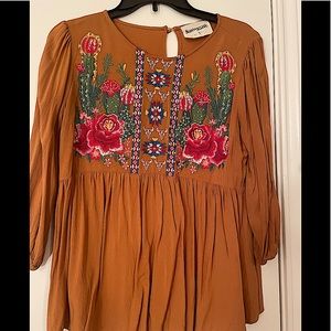 Savannah Jane / Western Embroidered Top